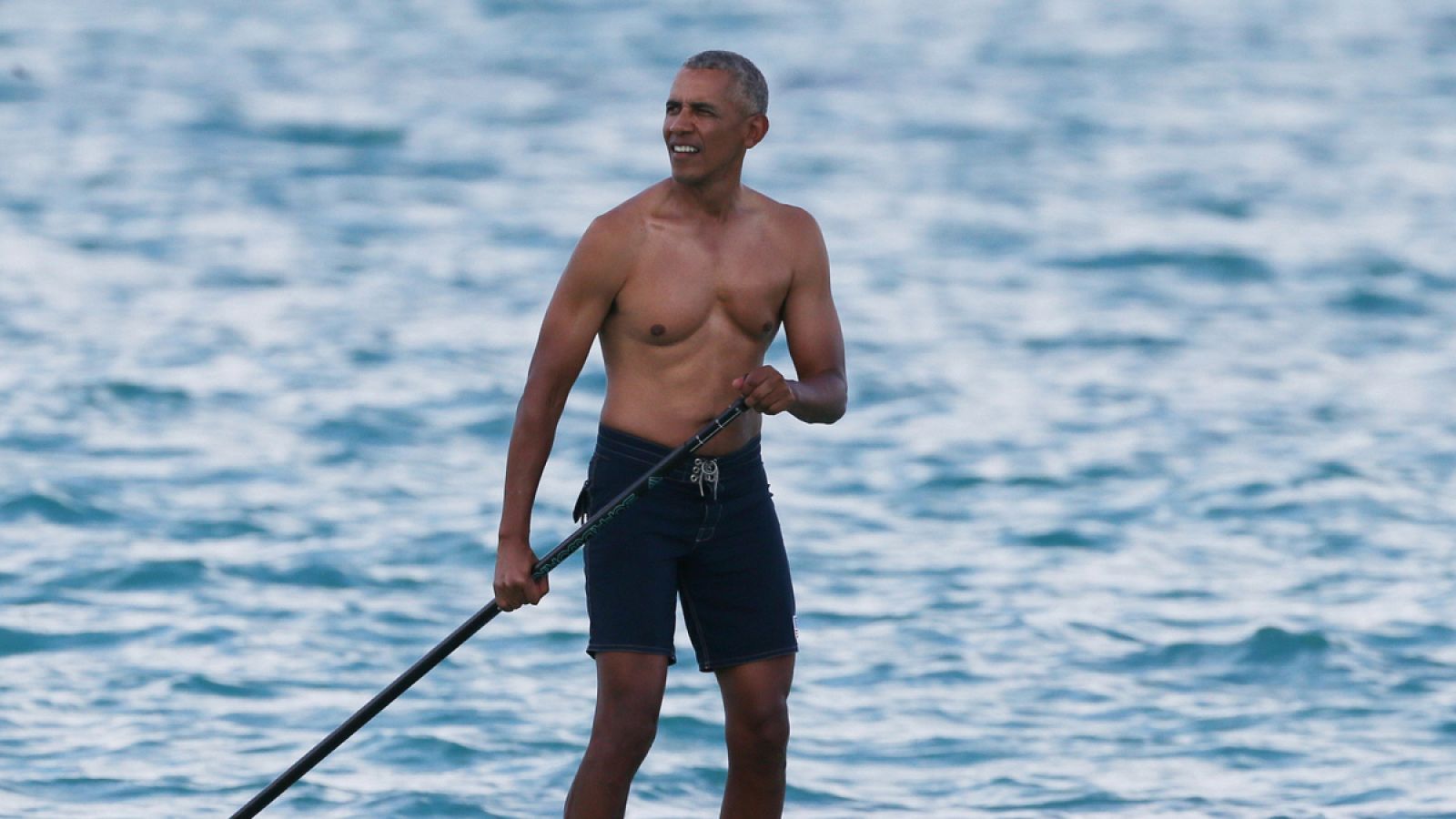 El ex presidente Barack Obama, durante sus vacaciones en Hawái
