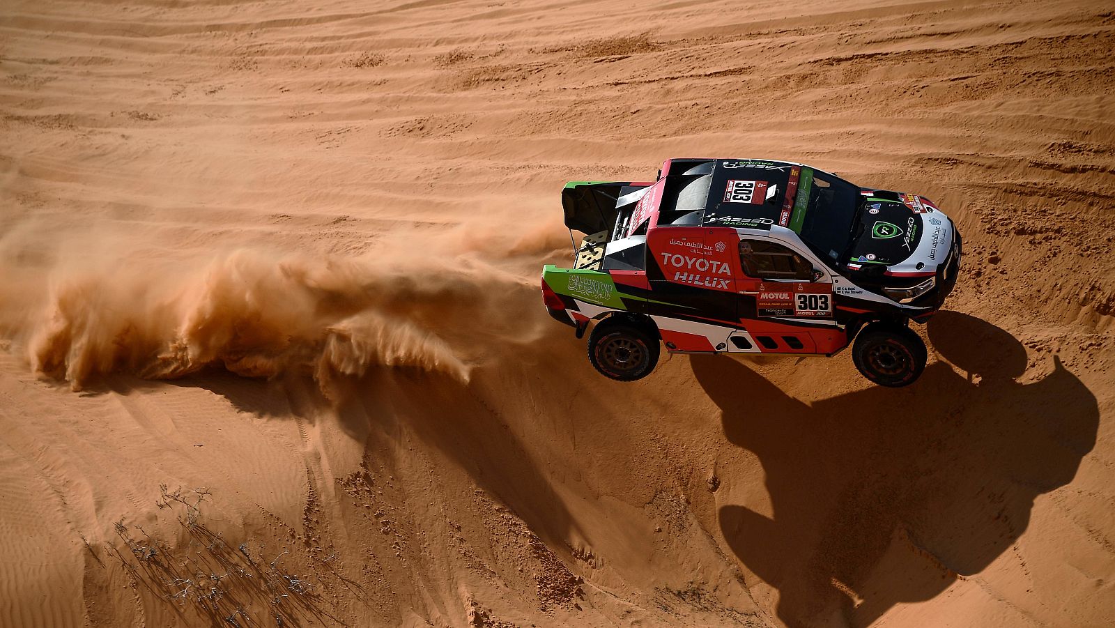 Al Rajhi sorprende a los favoritos y gana la décima etapa en coches