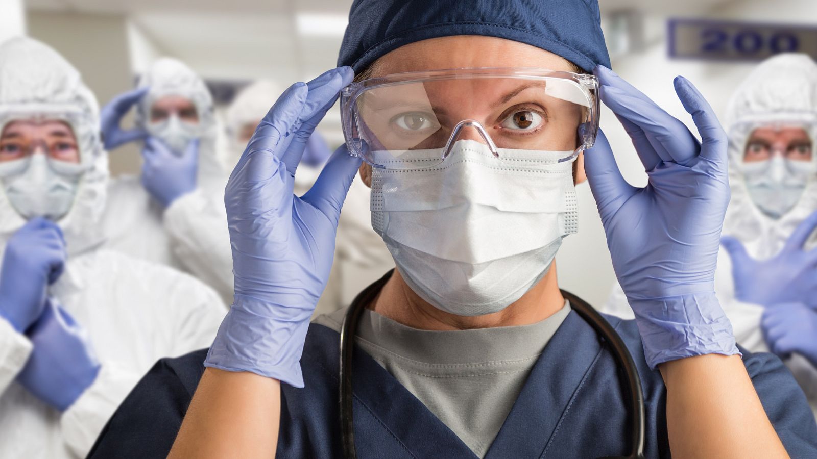 Los sanitarios han tenido que soportar más que ningún otro sector profesional el impacto directo del coronavirus.