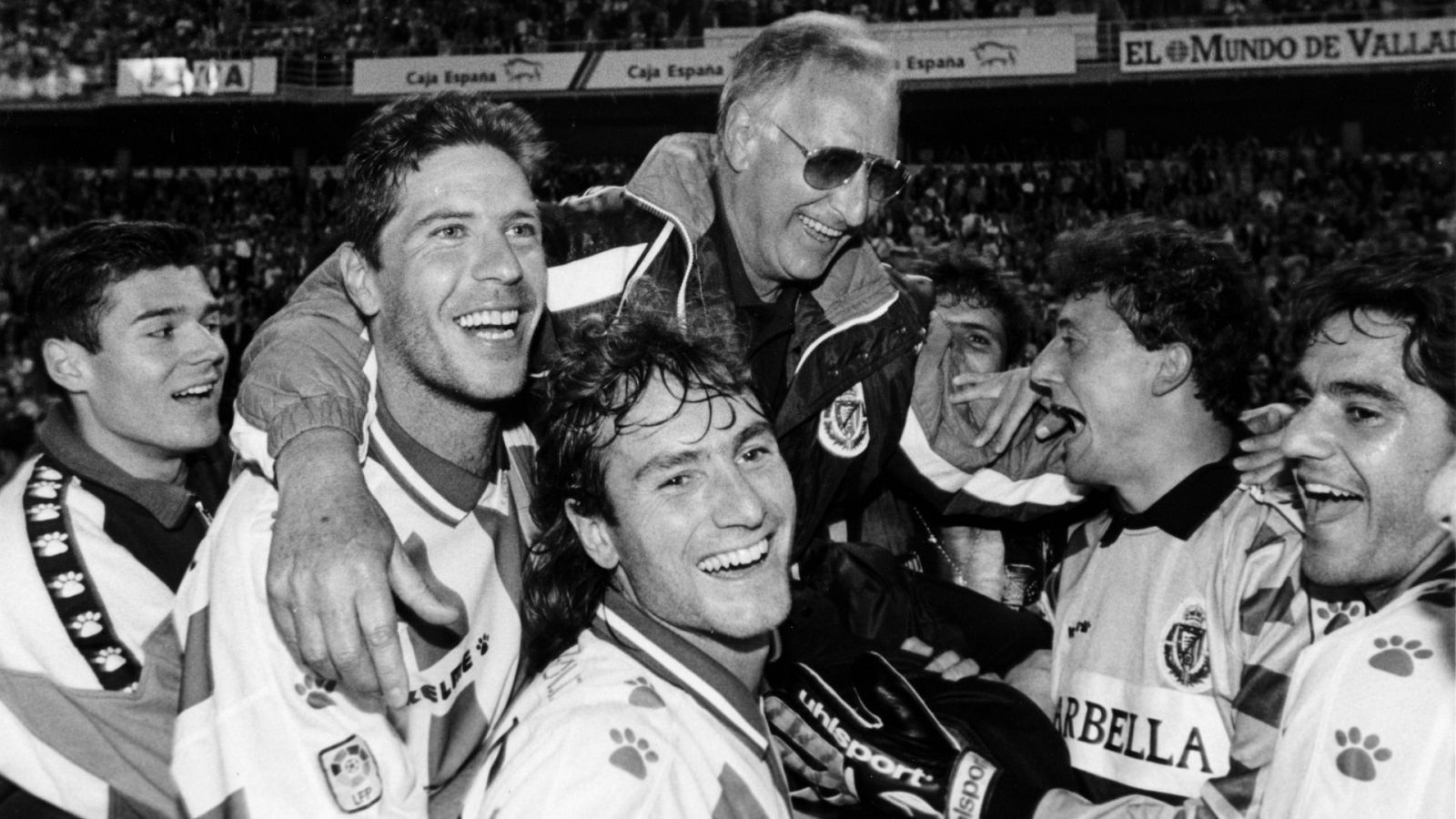 1920x1080a 15125417cantatore012