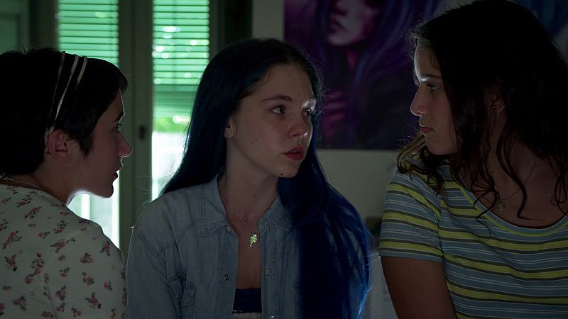 �Qu� secreto esconden Julia, Bela y Samiah?