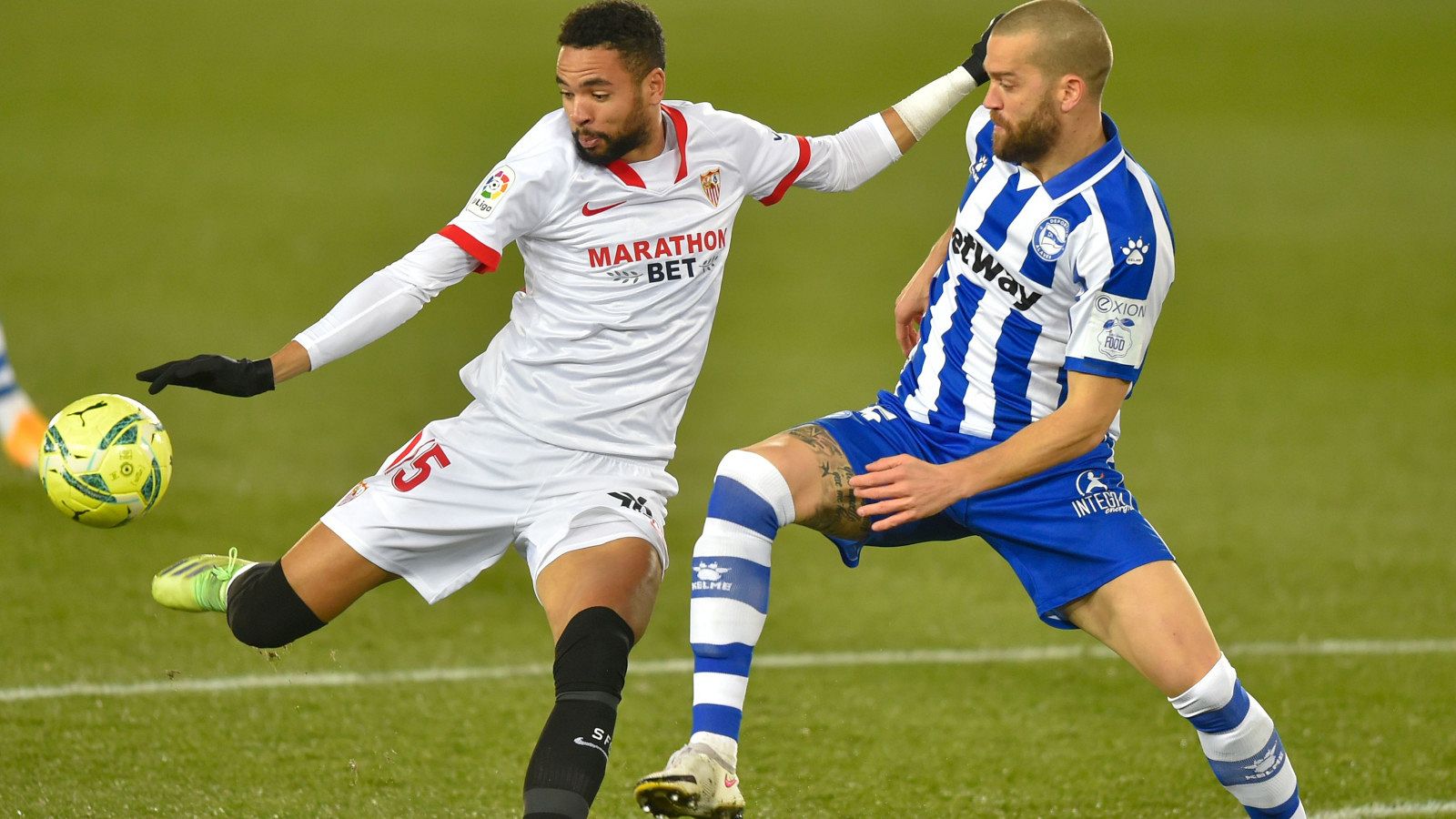 Lance del Alavés - Sevilla