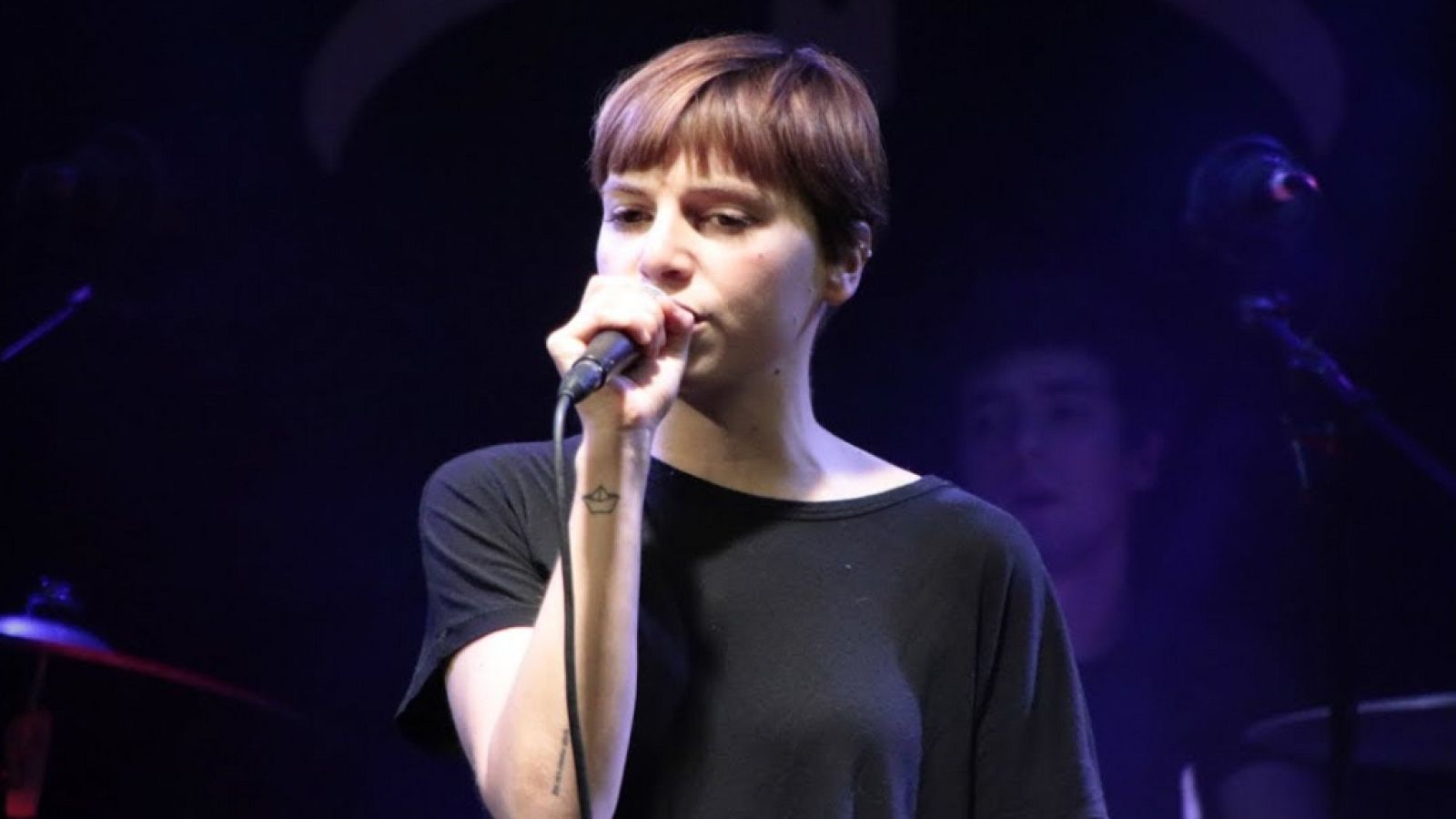 Cristina Lizarraga, cantante de Belako y autora de "Quítame la culpa"