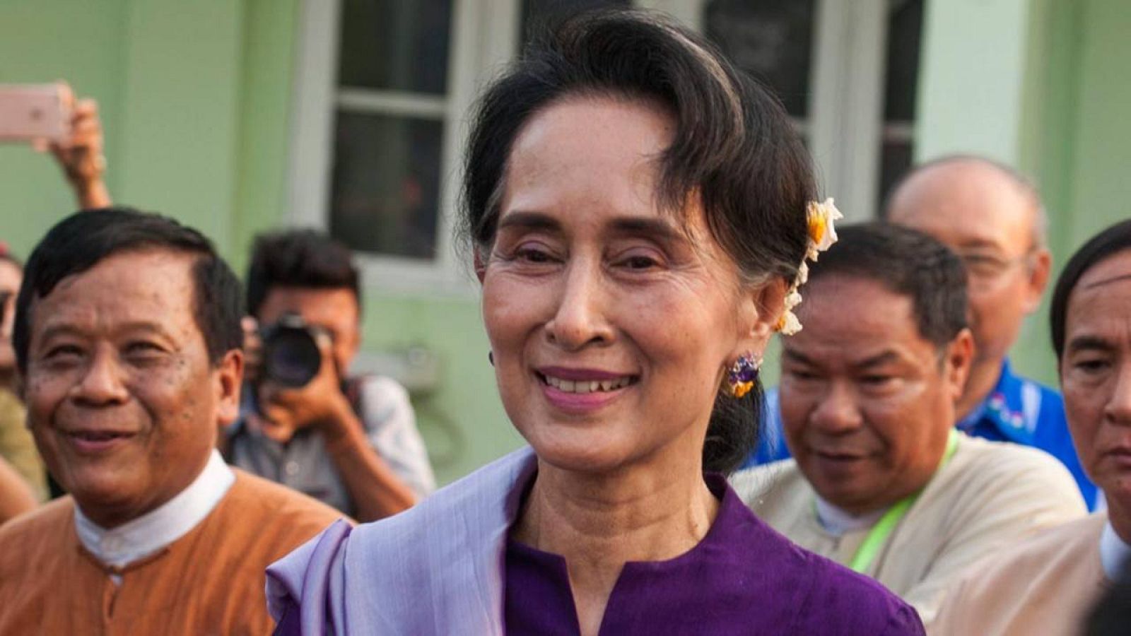Aung San Suu Kyi formará parte del próximo gobierno birmano
