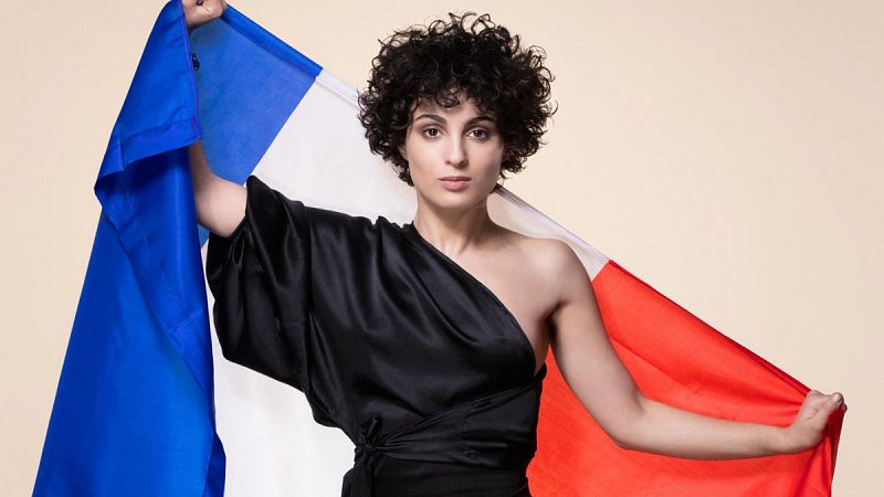 Barbara Pravi representará a Francia con la canción "Voilà"