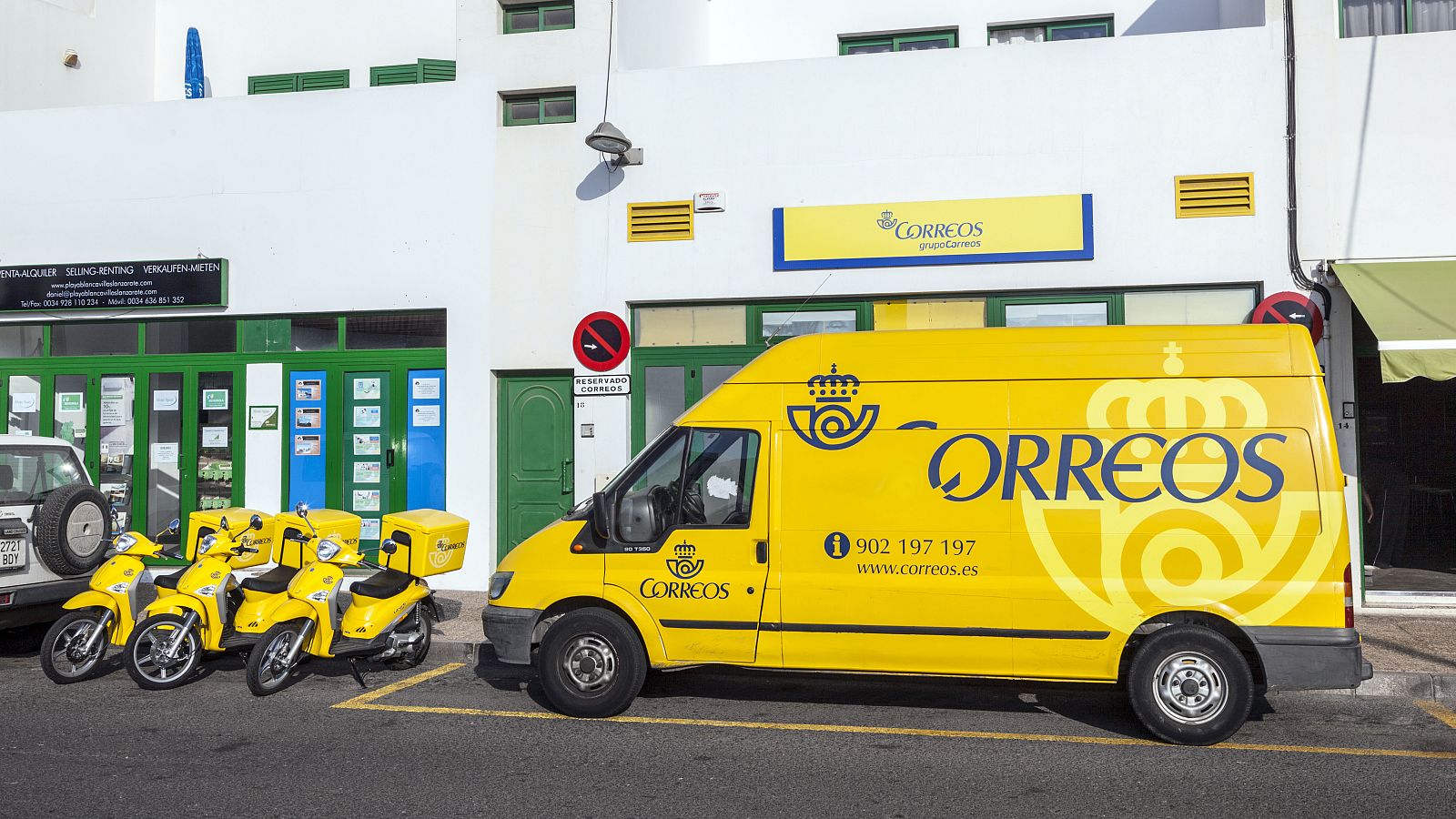 Fachada de una oficina de Correos