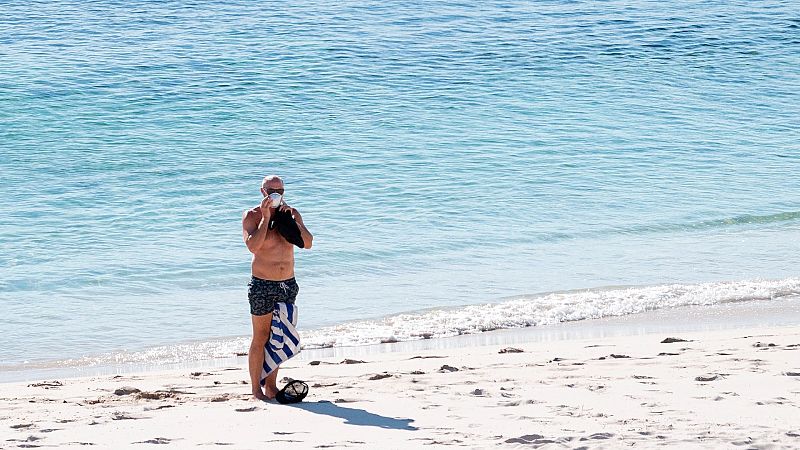 El turismo cierra el peor año de la historia con 18,9 millones de visitantes extranjeros, un 77% menos