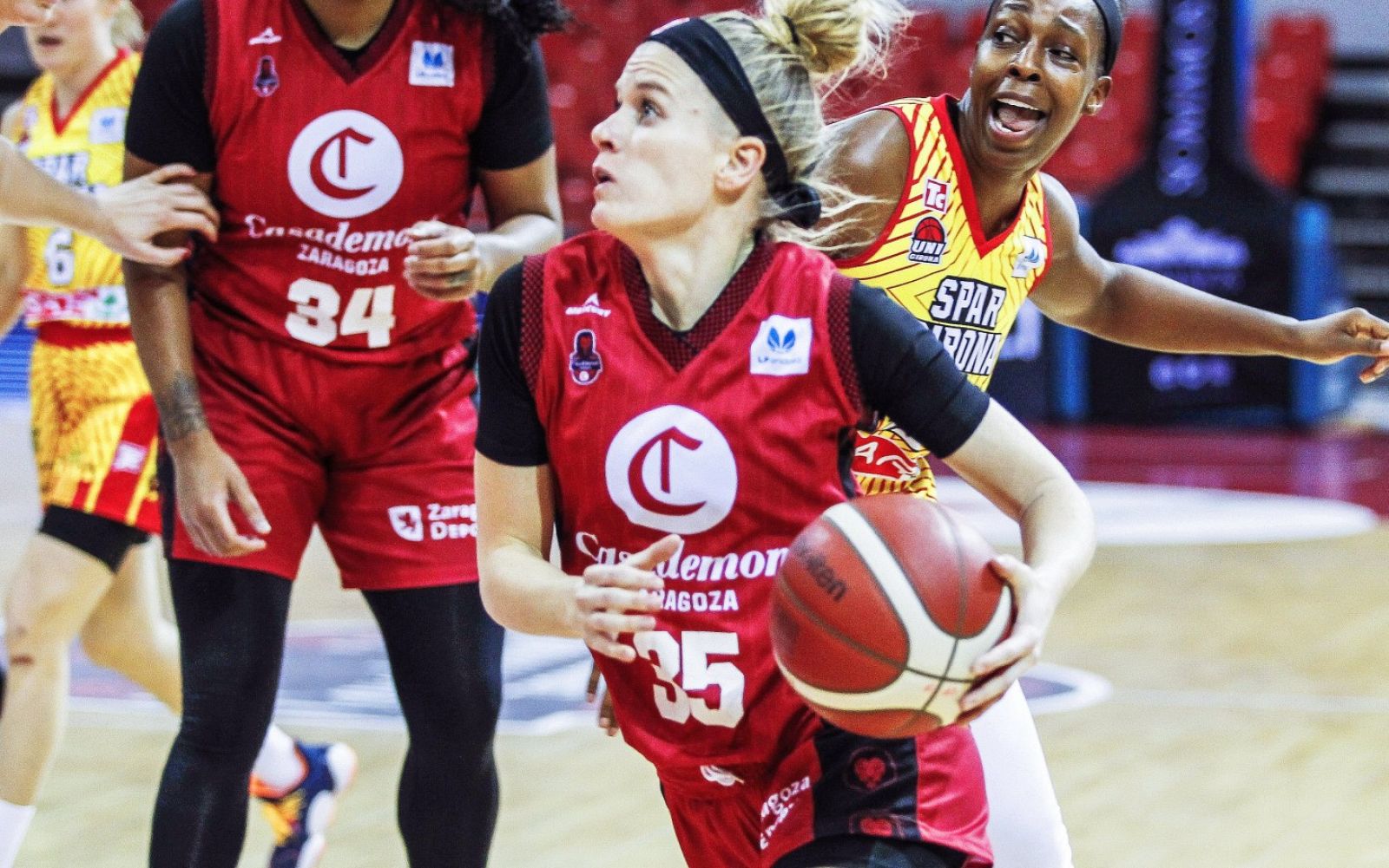 Julie Vanloo, del Casademont