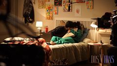 ¡María y Cloe comparten noche de "pelis" que termina en beso!