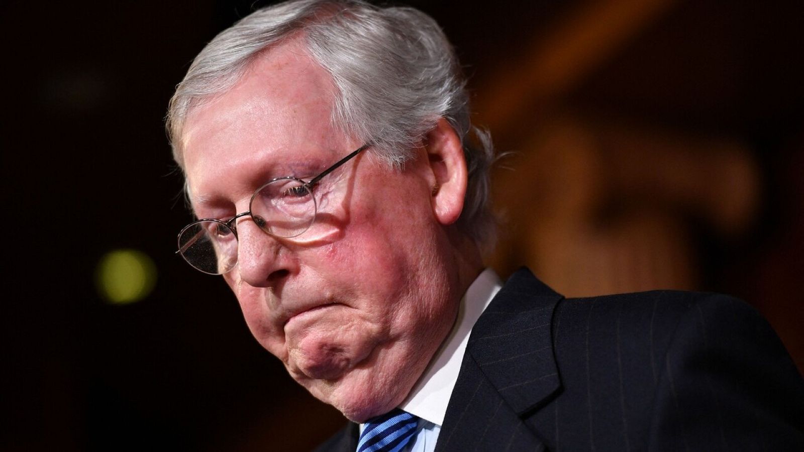El líder republicano en el Senado, Mitch McConnell