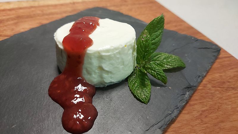 Receta de tarta de queso esponjosa