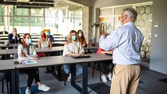 Profesores asociados: ¿la mano de obra barata de las universidades?