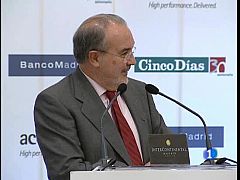 Solbes afirma que el Gobierno vigilará que los bancos y cajas faciliten crédito a las familias
