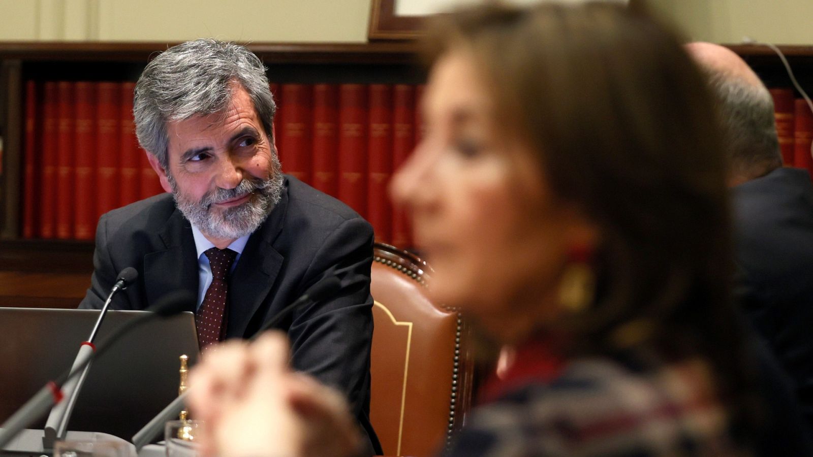 El presidente del Consejo General del Poder Judicial, Carlos Lesmes, dudante un pleno