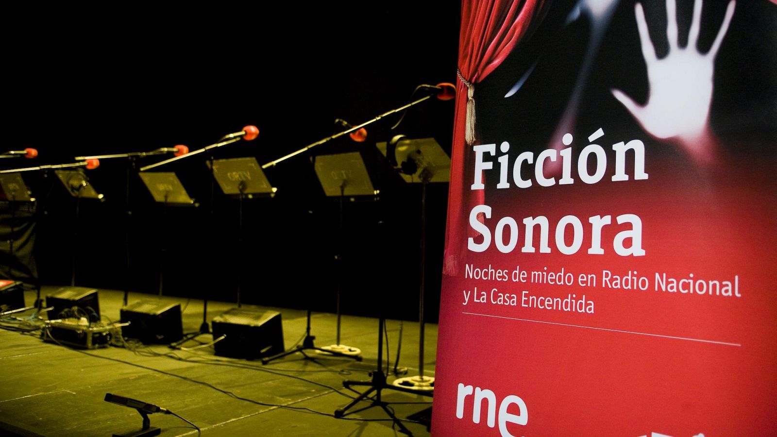 Cartel El exorcista RNE