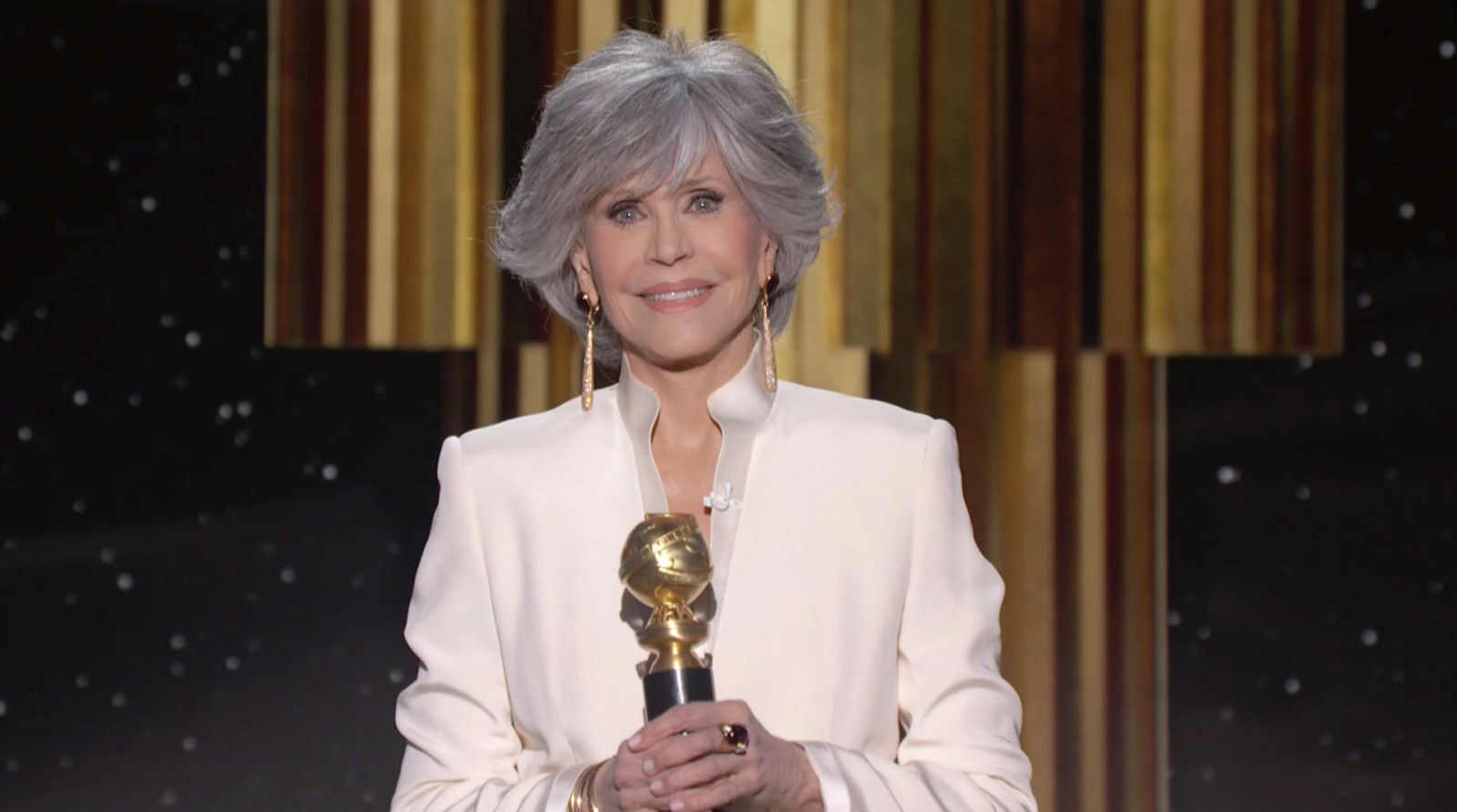Jane Fonda da el discurso más poderoso, combatibo y necesario de los Globos de Oro