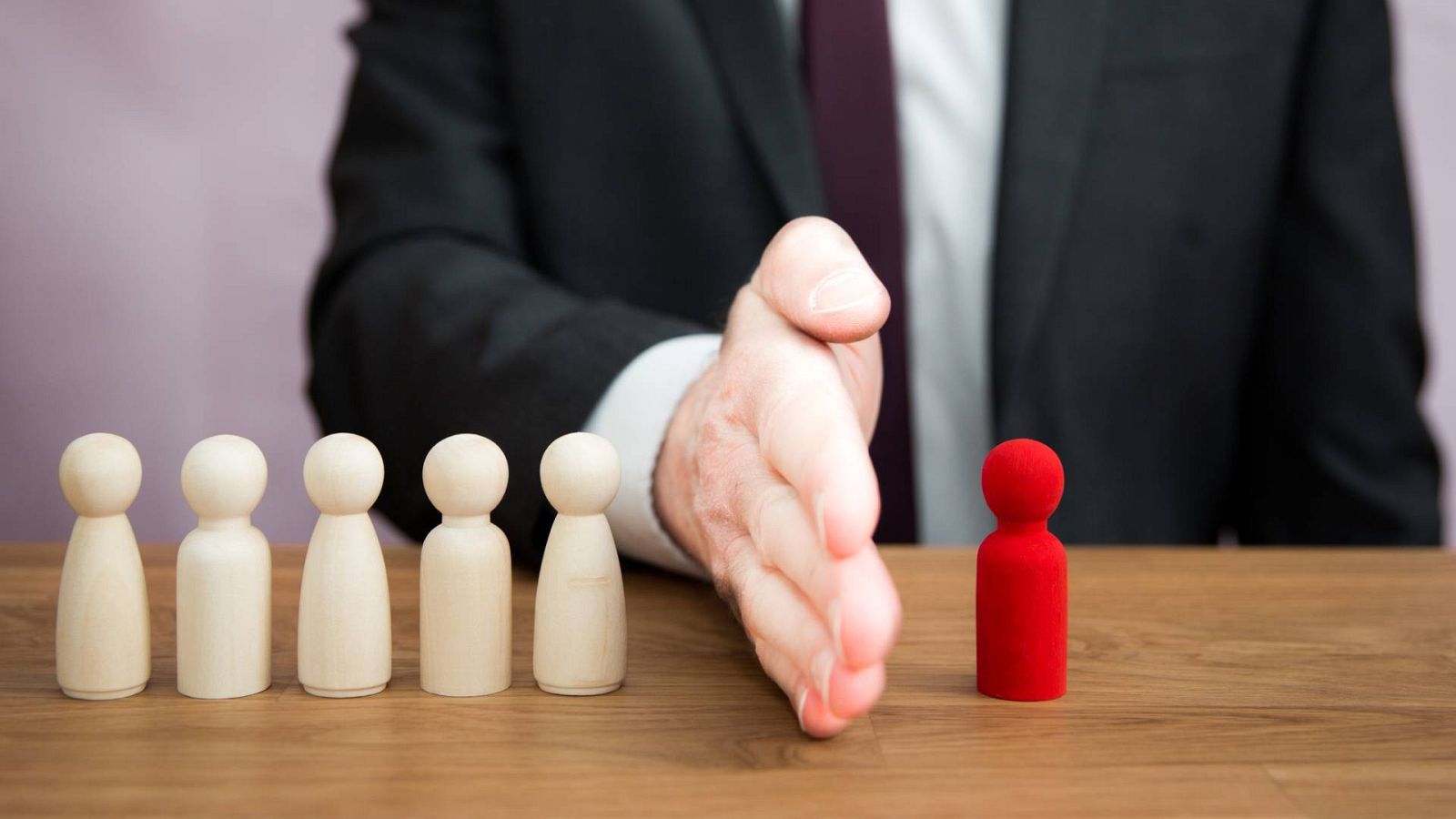 Los mayores de 50 años se encuentran discriminados laboralmente por su edad