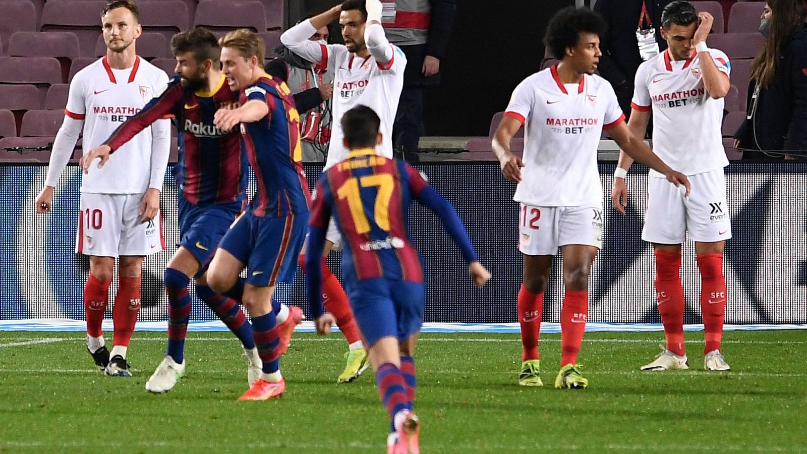 El Barça remonta al Sevilla y se mete en la final de Copa