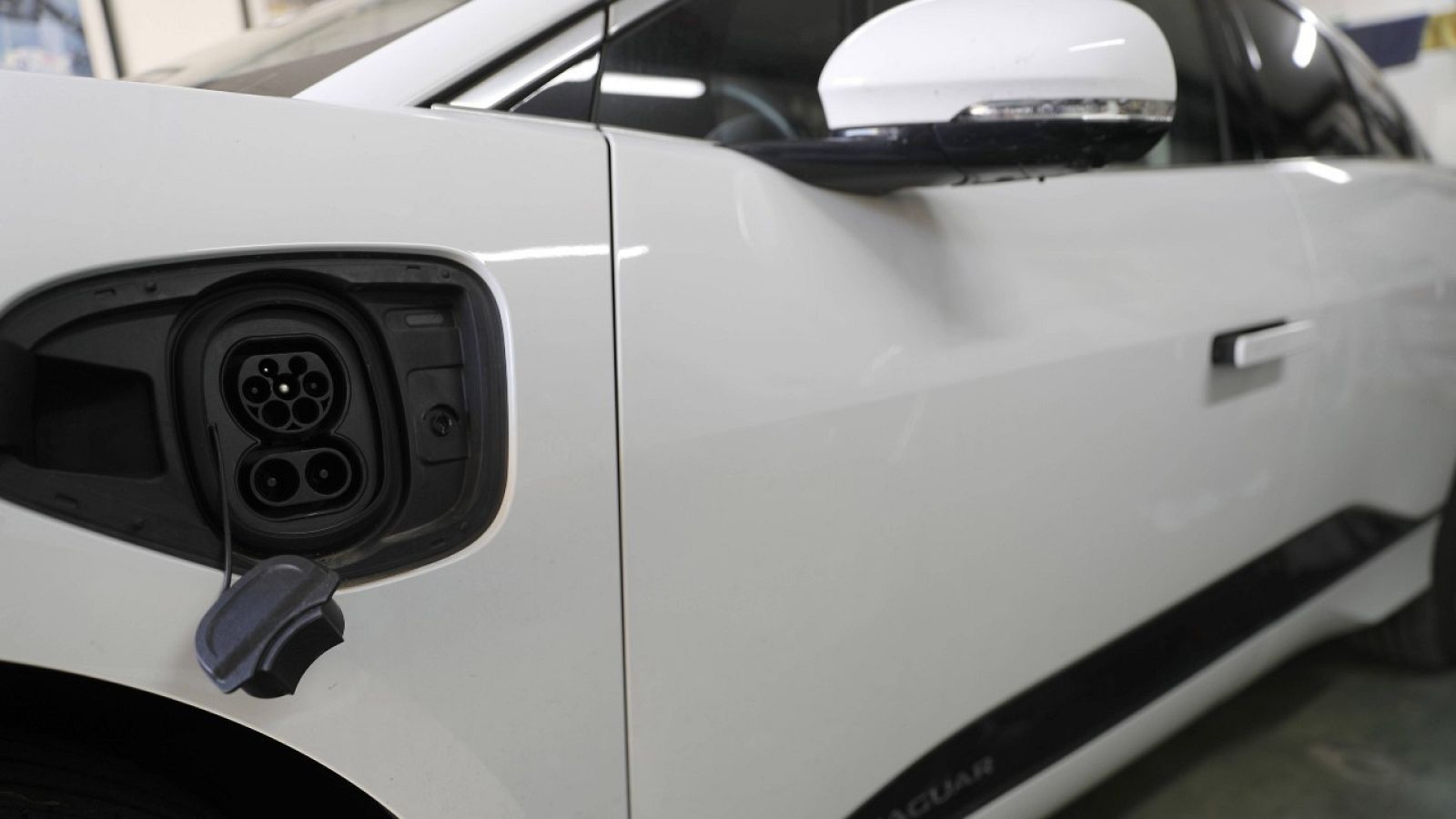 El consorcio será público-privado y estará compuesto por Gobierno, Iberdrola, Seat y Volkswagen