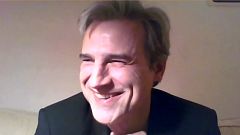 Alberto San Juan, al PSOE, en los Goya: "El derecho a la vivienda es un derecho humano muy básico"