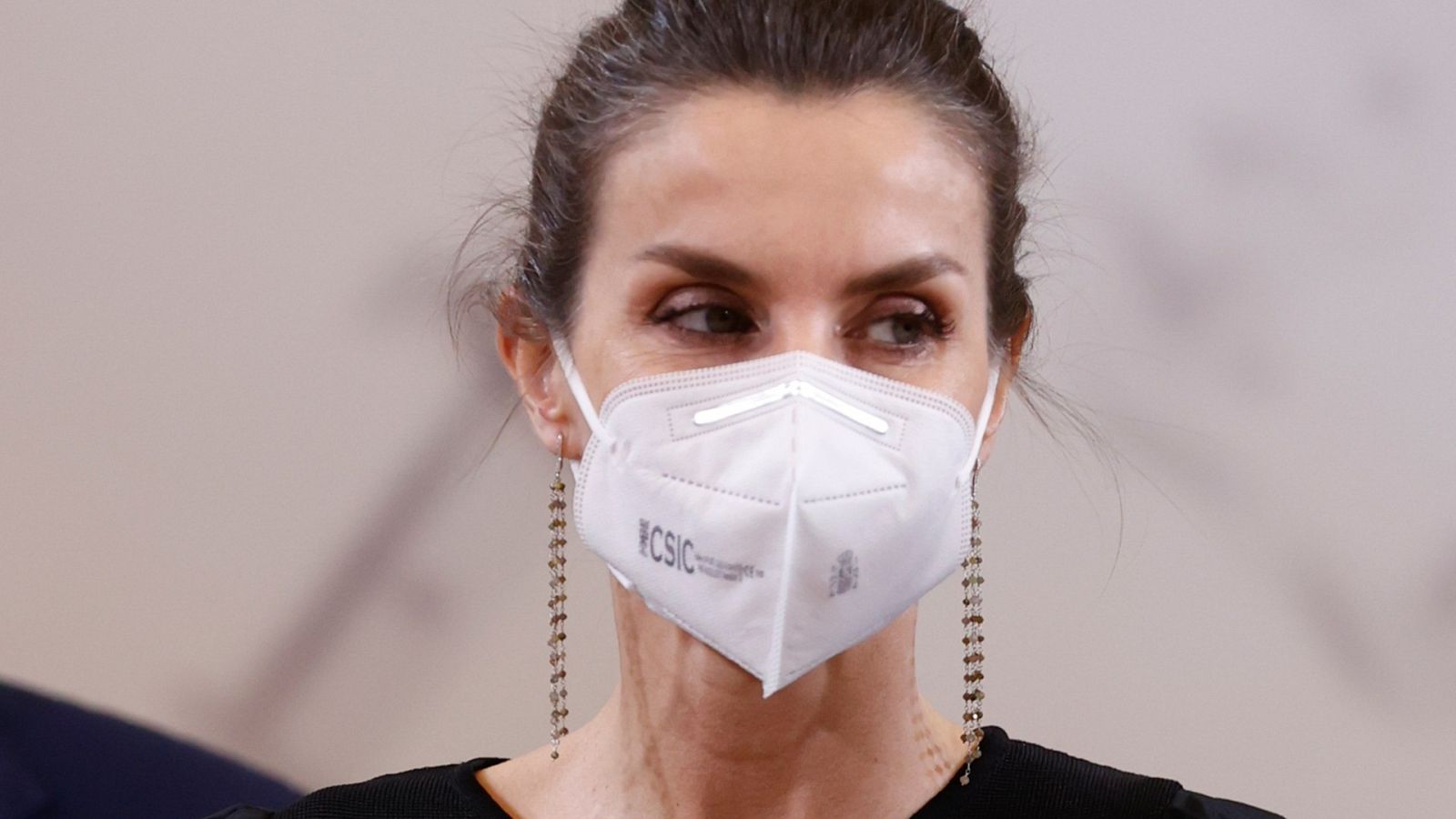 Letizia viste de luto en el concierto por las víctimas del 11M