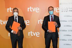 RNE y la Fundación Montemadrid renuevan su apoyo a la joven poesía española