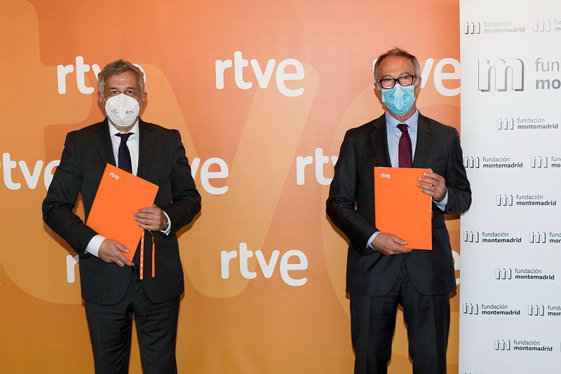 RNE y la Fundación Montemadrid renuevan su apoyo a la joven poesía española