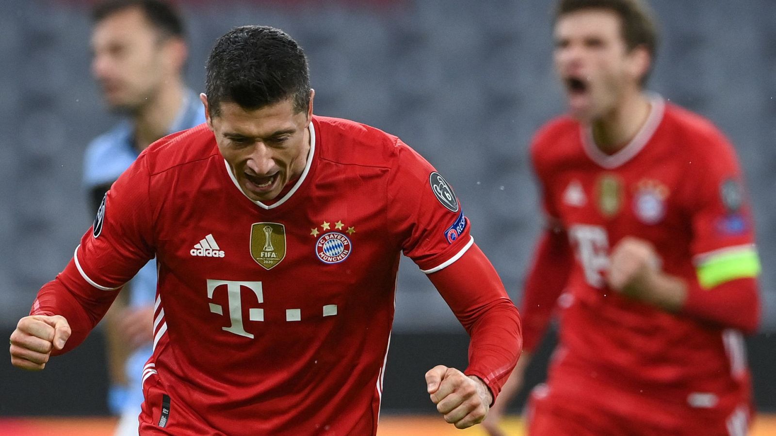 Lewandowski celebra un gol a la Lazio