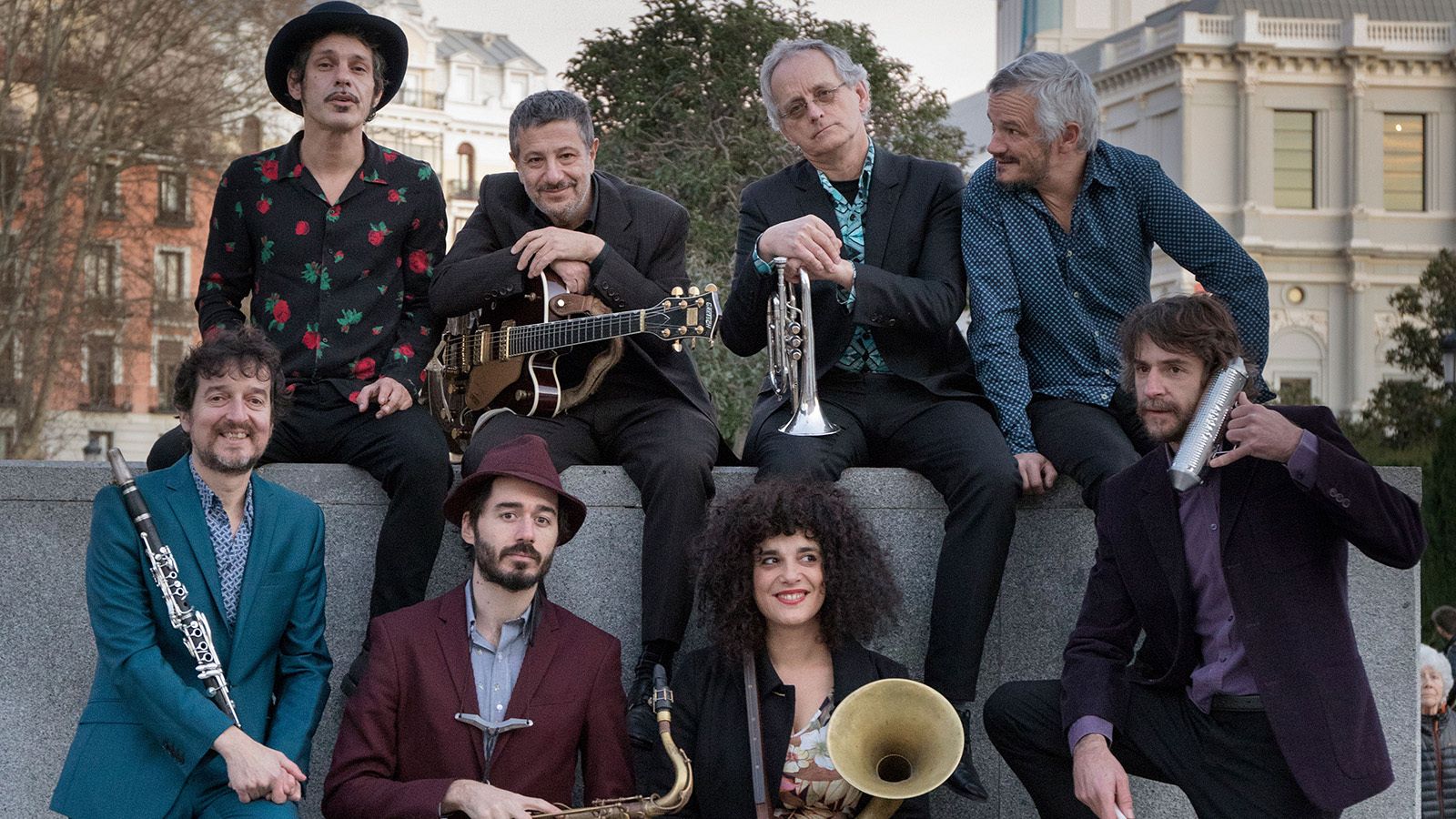 El clarinetista y compositor lidera el grupo, que celebra su 15º aniversario sobre las tablas