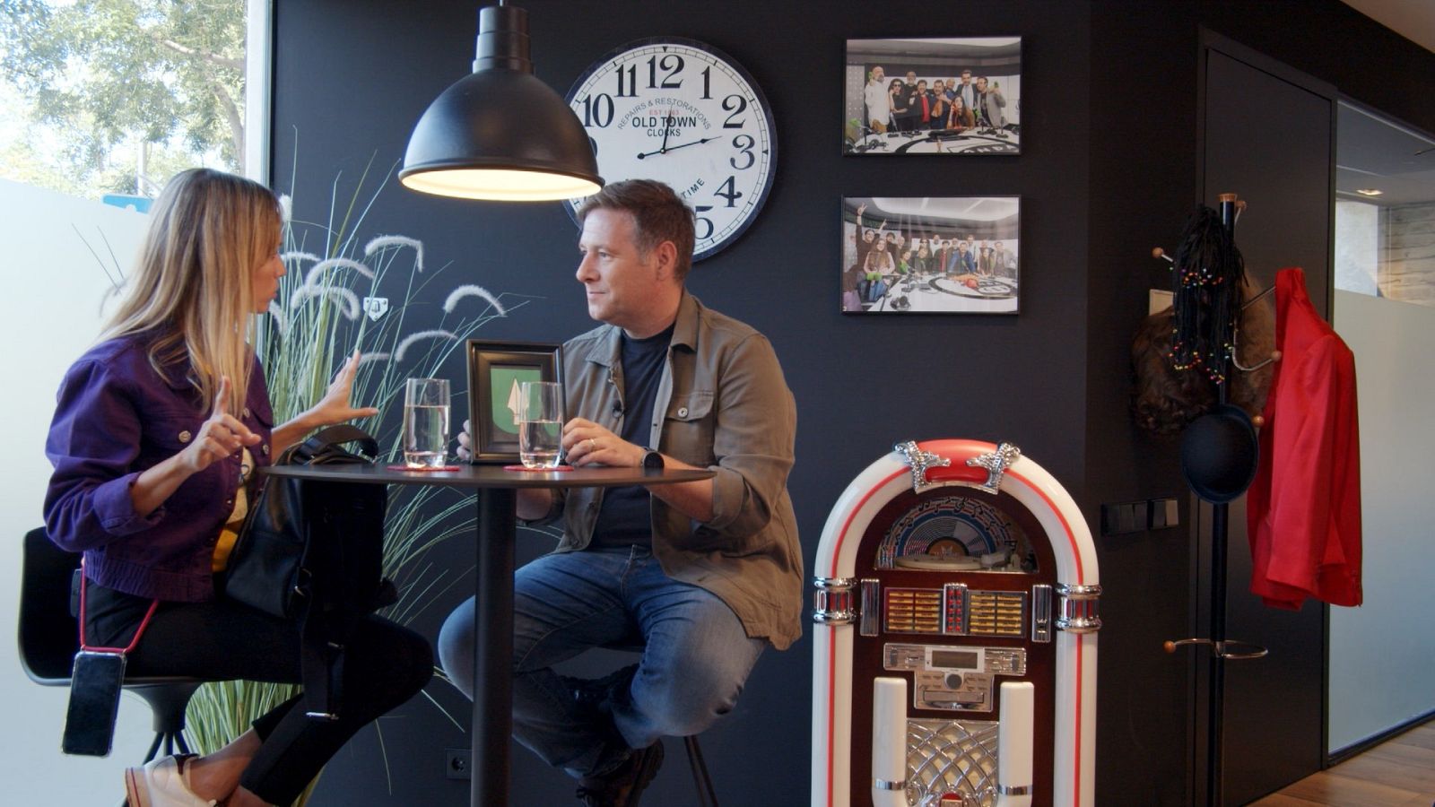 Carla Lladó i Carlos Latre, a 'Perseguint cognoms'