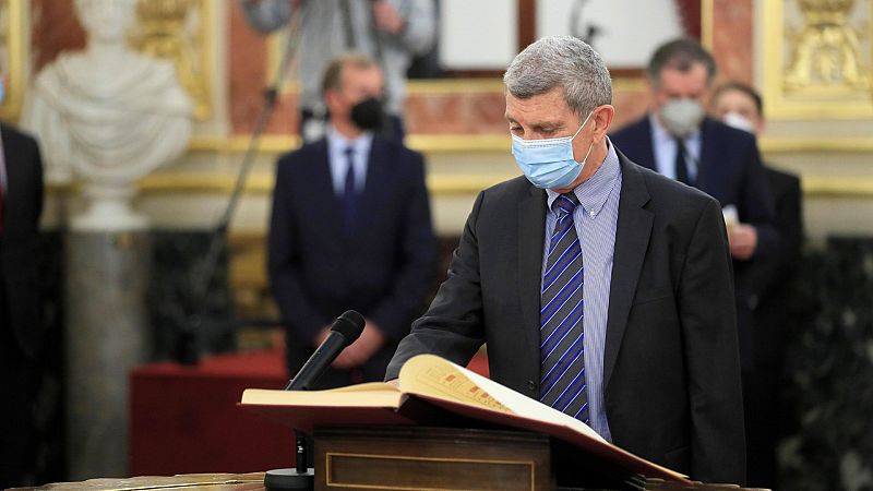 José Manuel Pérez Tornero toma posesión en el Congreso junto a los nuevos consejeros de RTVE