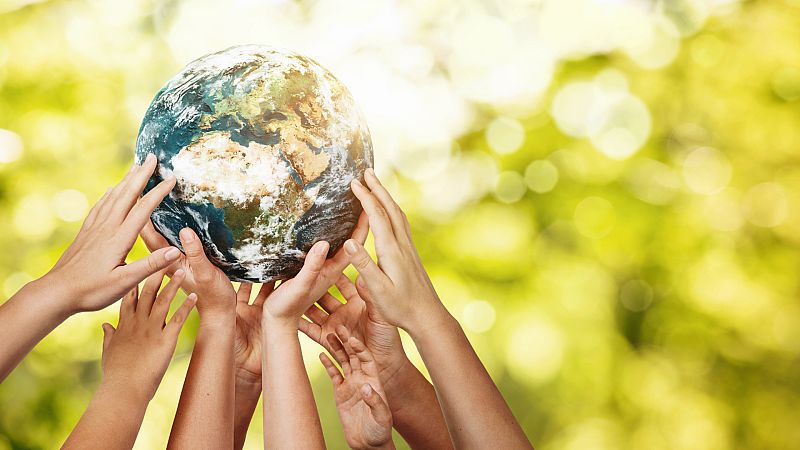 Jacob Petrus: ''¿Cuál es nuestra relación con el medioambiente?'' Hablamos sobre 'La Hora del Planeta'