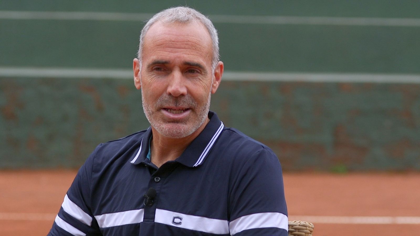 Àlex Corretja, a 'Perseguint cognoms'