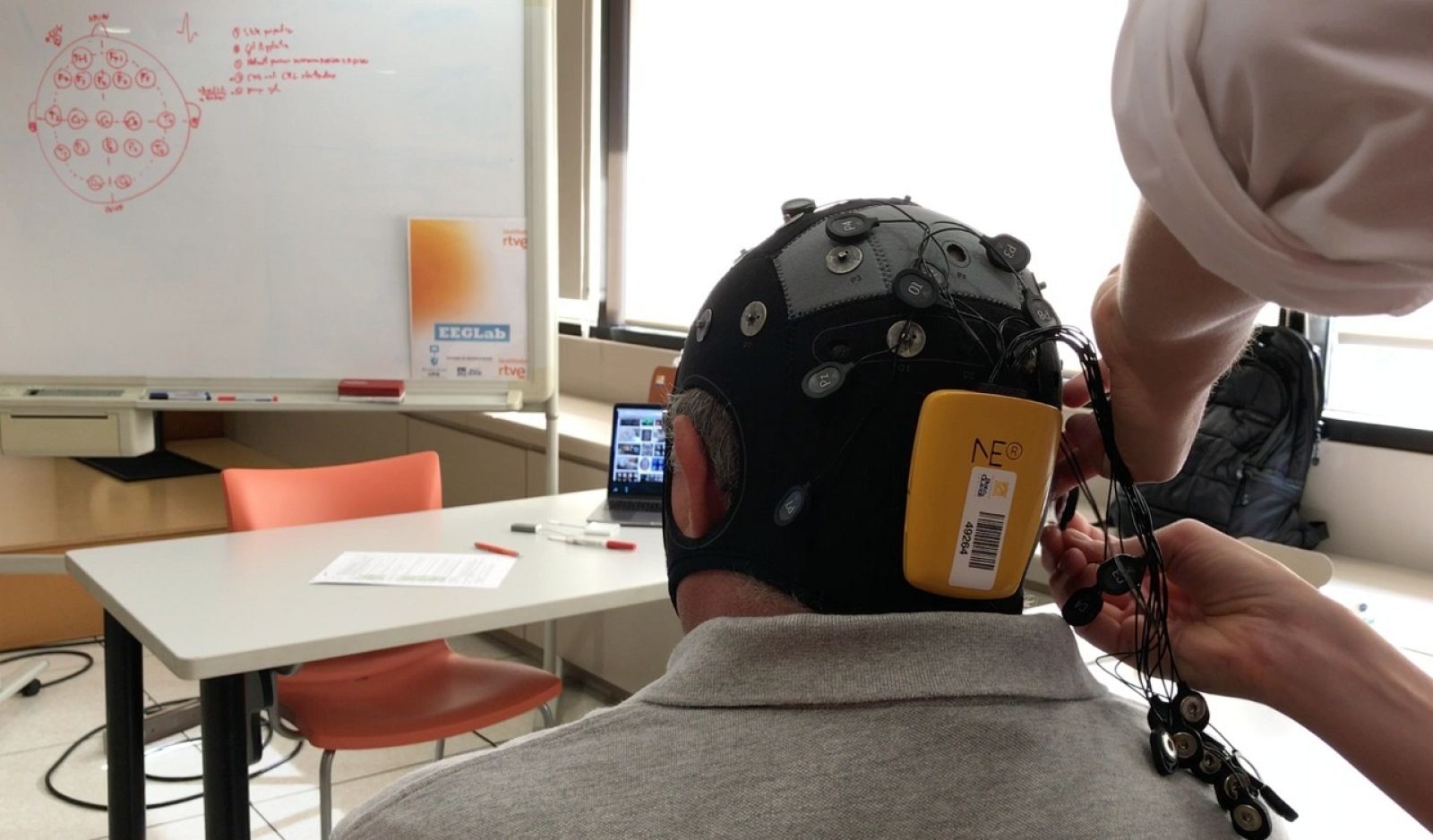 Estudio parpadeo espectadores