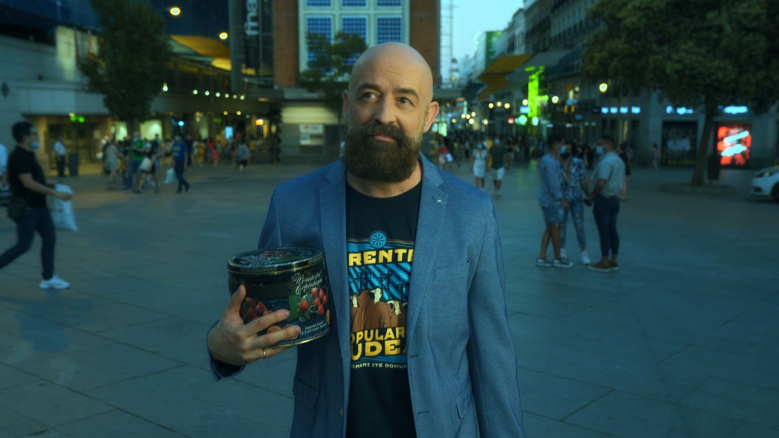 Goyo Jiménez recorre España para buscar el lugar más gracioso... donde espercir las cenizas de un amigo