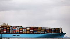 Los últimos barcos atascados por el bloqueo del Ever Given atraviesan el Canal de Suez
