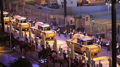 Un desfile histórico de momias de faraones recorre las calles de El Cairo hasta su nuevo hogar