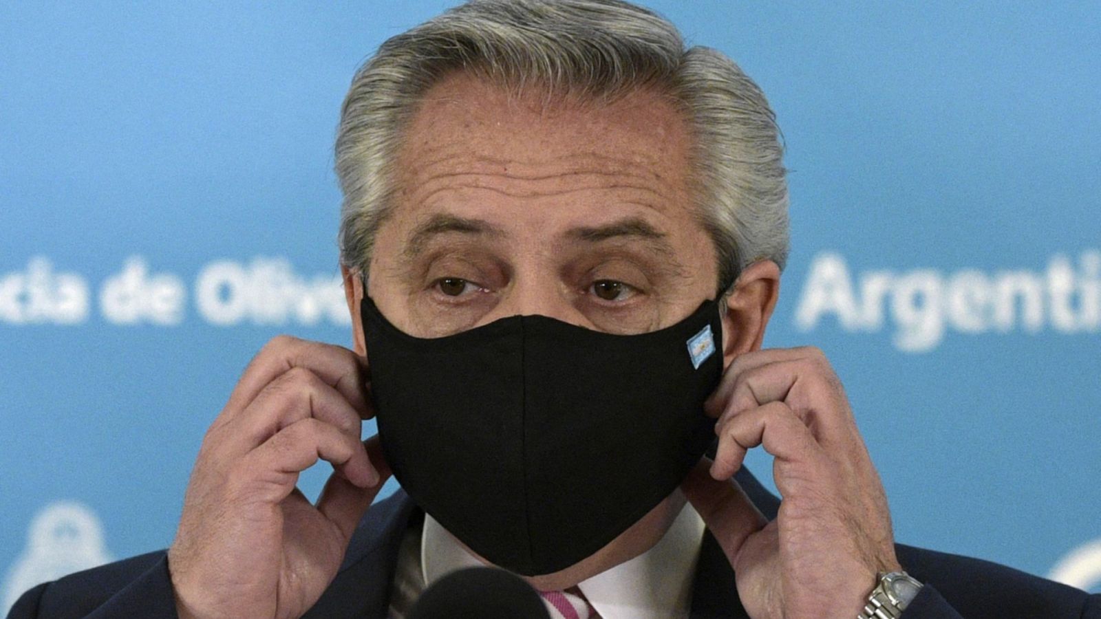 El presidente argentino tiene una covid "leve", según la PCR