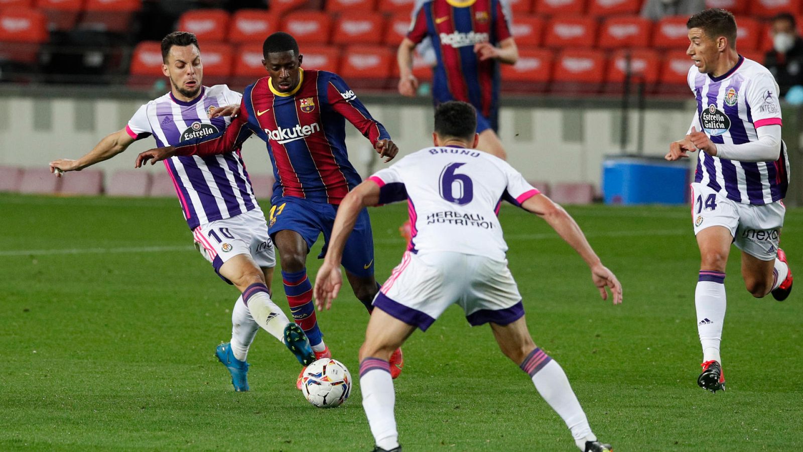 FC Barcelona v Real Valladolid