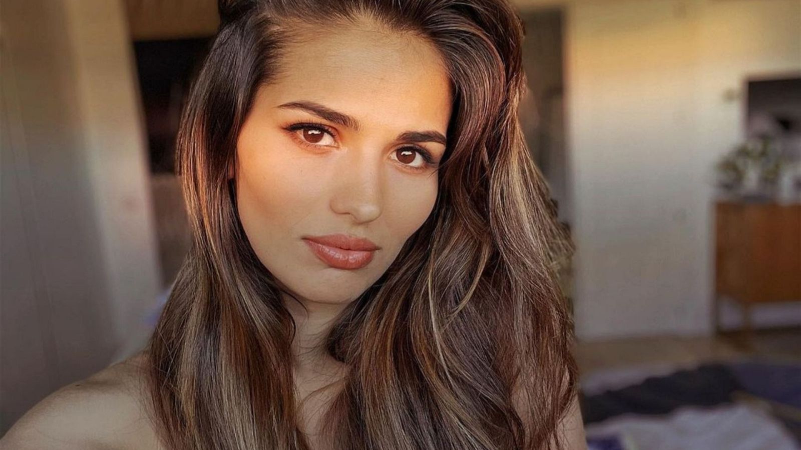 Sara Sálamo frente a Sara Carbonero en su entrevista más personal