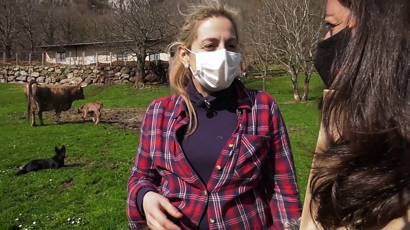 Los ganaderos y el lobo: hablamos con Marta García, la voz del campo cántabro