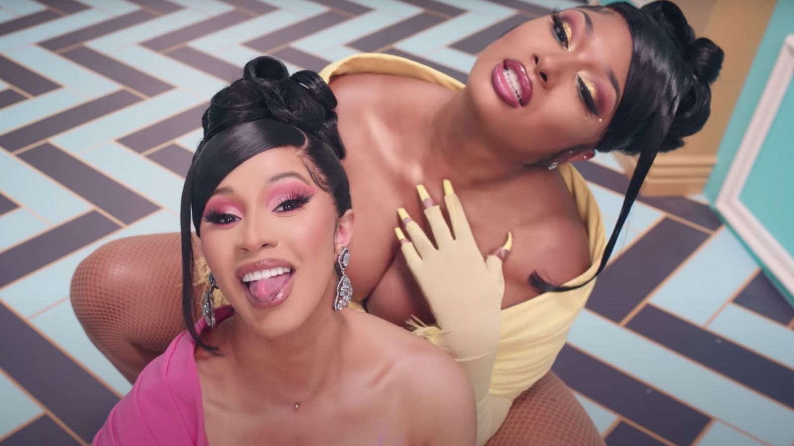 Cardi B y Megan Thee Stallion reciben cientos de quejas tras su paso por los Grammy 2021: "Esta actuación cruzó la línea hacia la pornografía"