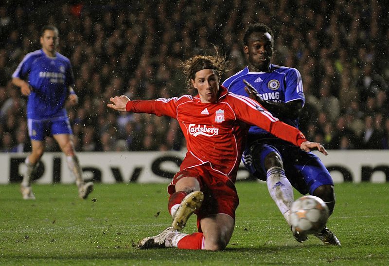 Henry se deshace en piropos con Torres