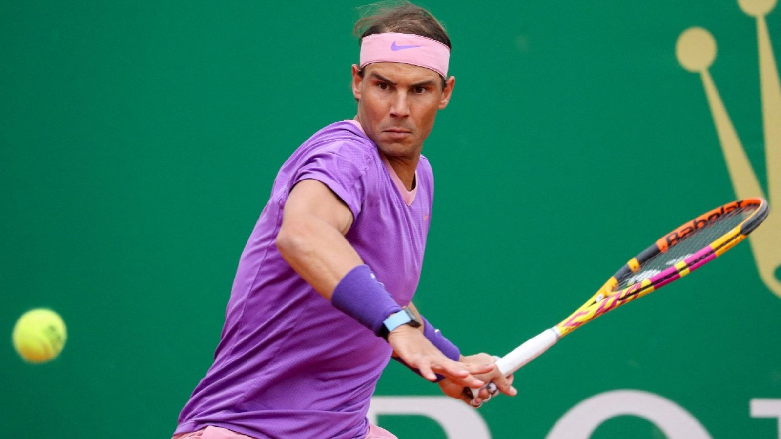 Nadal debuta con una contundente victoria ante Delbonis en Montecarlo