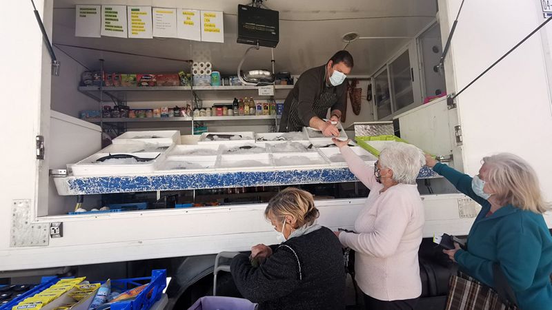 De ruta en la pescadería ambulante de Alberto