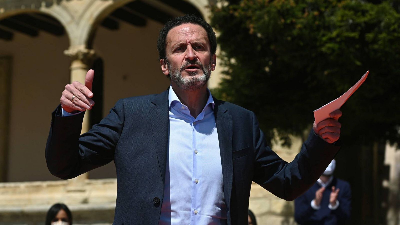 El candidato de Ciudadanos a la Comunidad de Madrid, Edmundo Bal, durante un acto de campaña en El Molar, Madrid