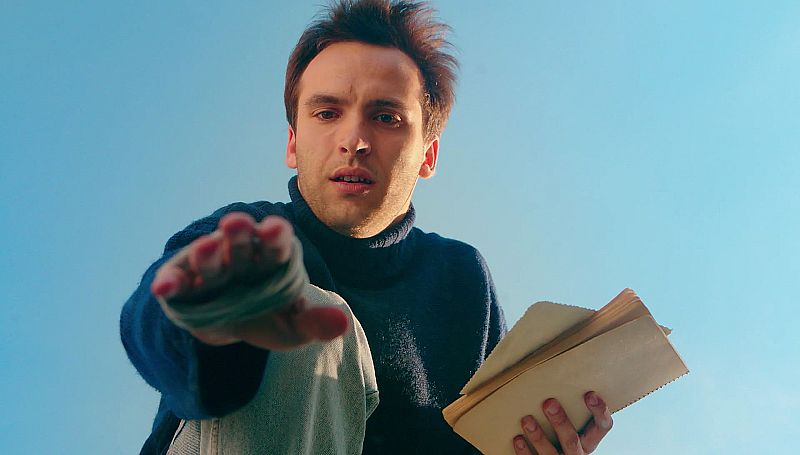 5 momentos literarios de 'Cuéntame' para celebrar el Día Internacional del Libro