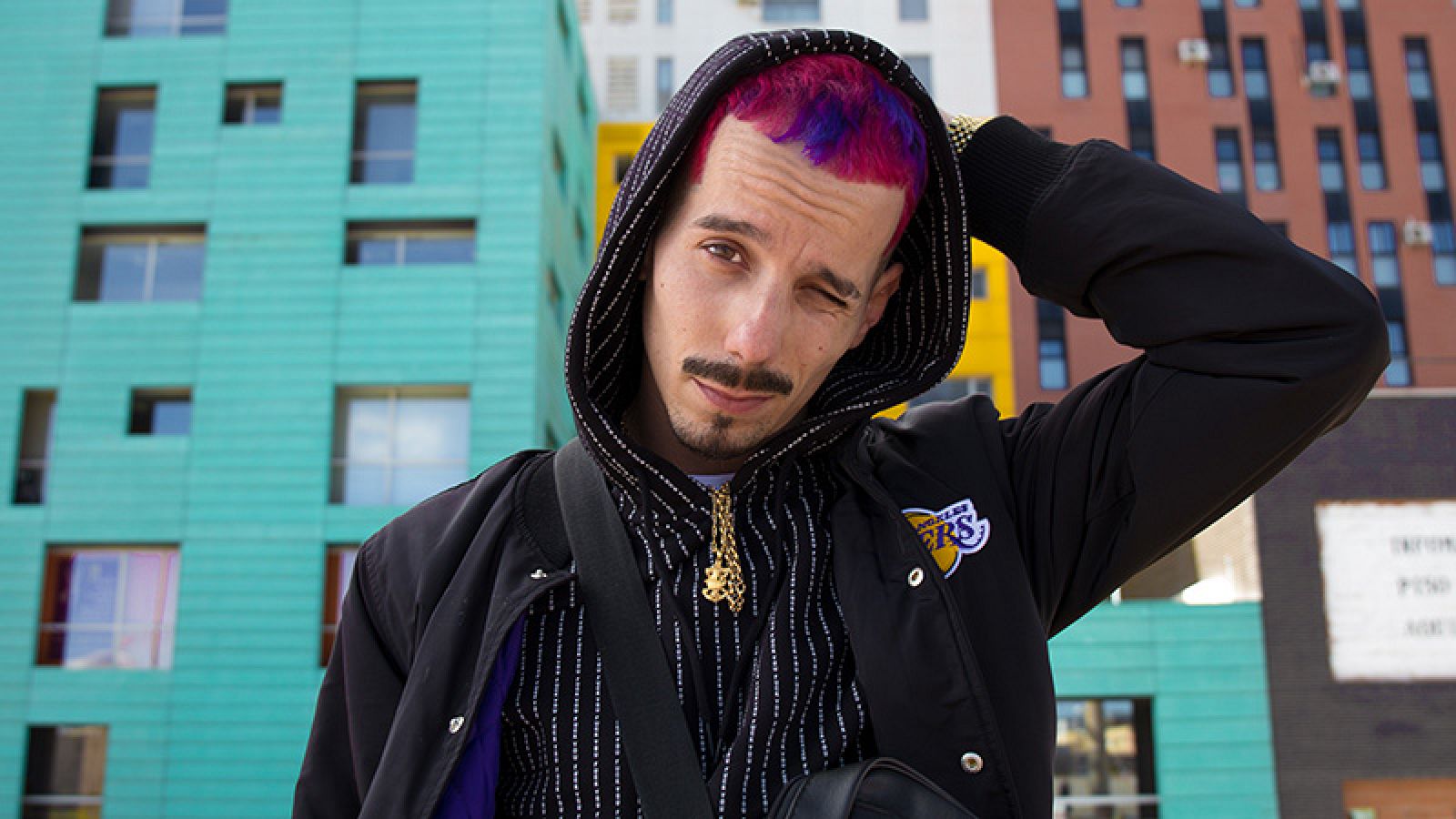 edit-alexlomart skone