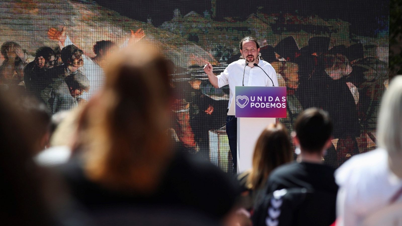 Pablo Iglesias, en un mitin de campaña en Móstoles