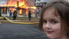 La historia de 'Disaster Girl', el meme de medio millón de dólares